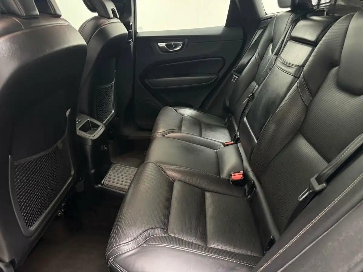2018-volvo-xc60-20-t8-inscription-pro-390bhp-twin-engine-big-69