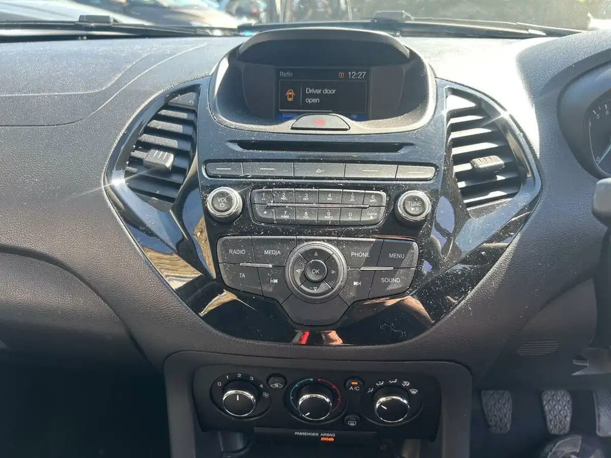 2017-ford-ka-12-ti-vct-zetec-70ps-big-7