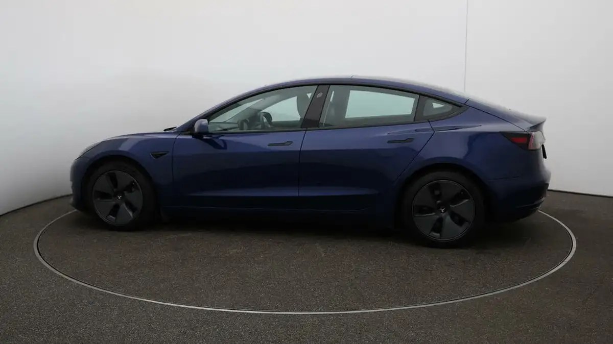 2021-tesla-model-3-e-long-range-4x4-big-48
