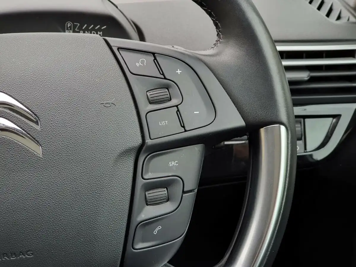 2022-citroen-grand-c4-spacetourer-12-puretech-shine-eat8-big-22
