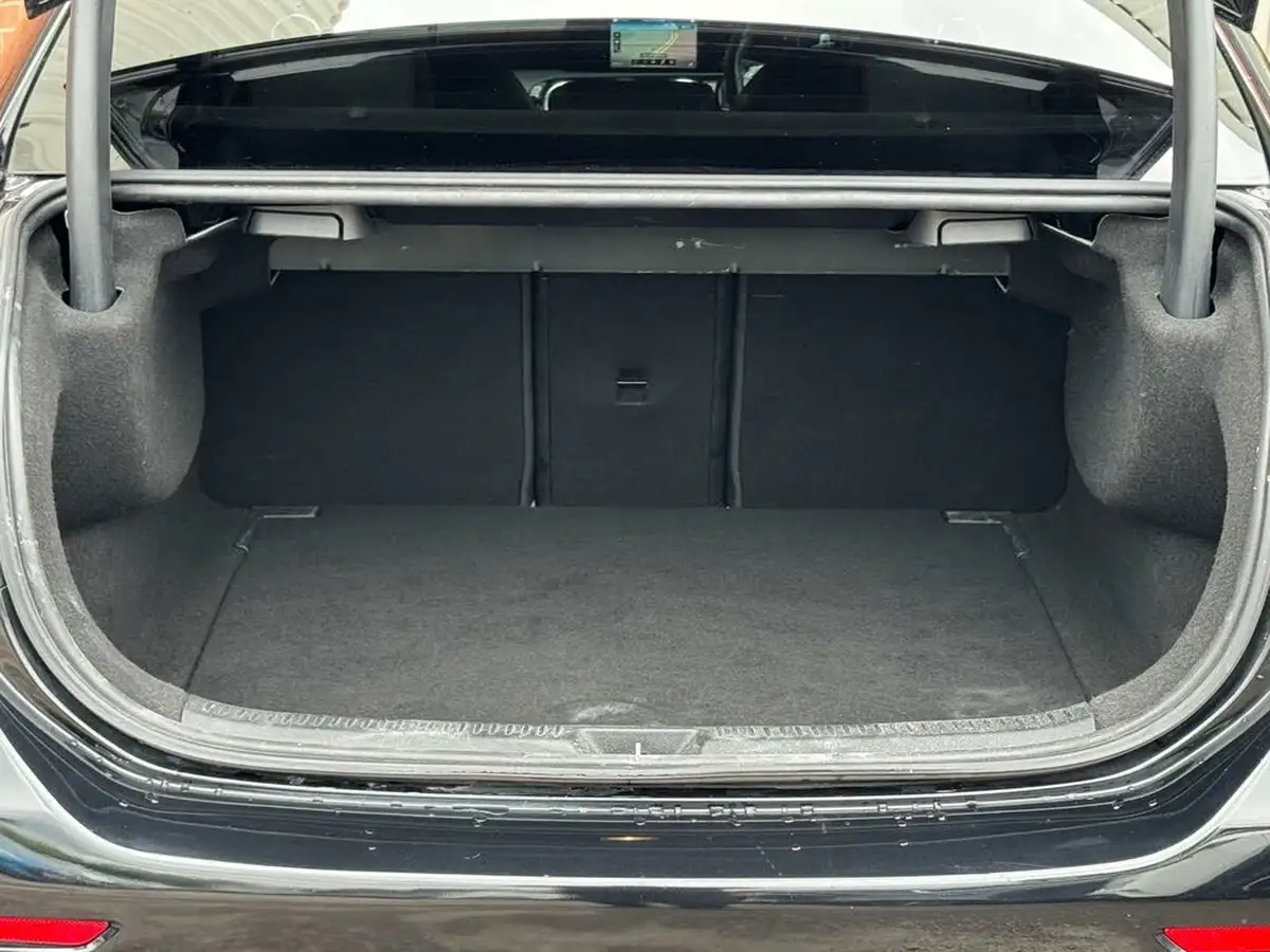 2019-mercedes-benz-a-class-15d-a180d-amg-line-saloon-4d-7g-dct-big-29