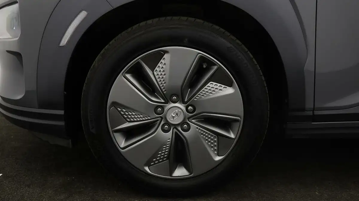 2020-hyundai-kona-e-premium-se-64kwh-105kw-obc-big-17