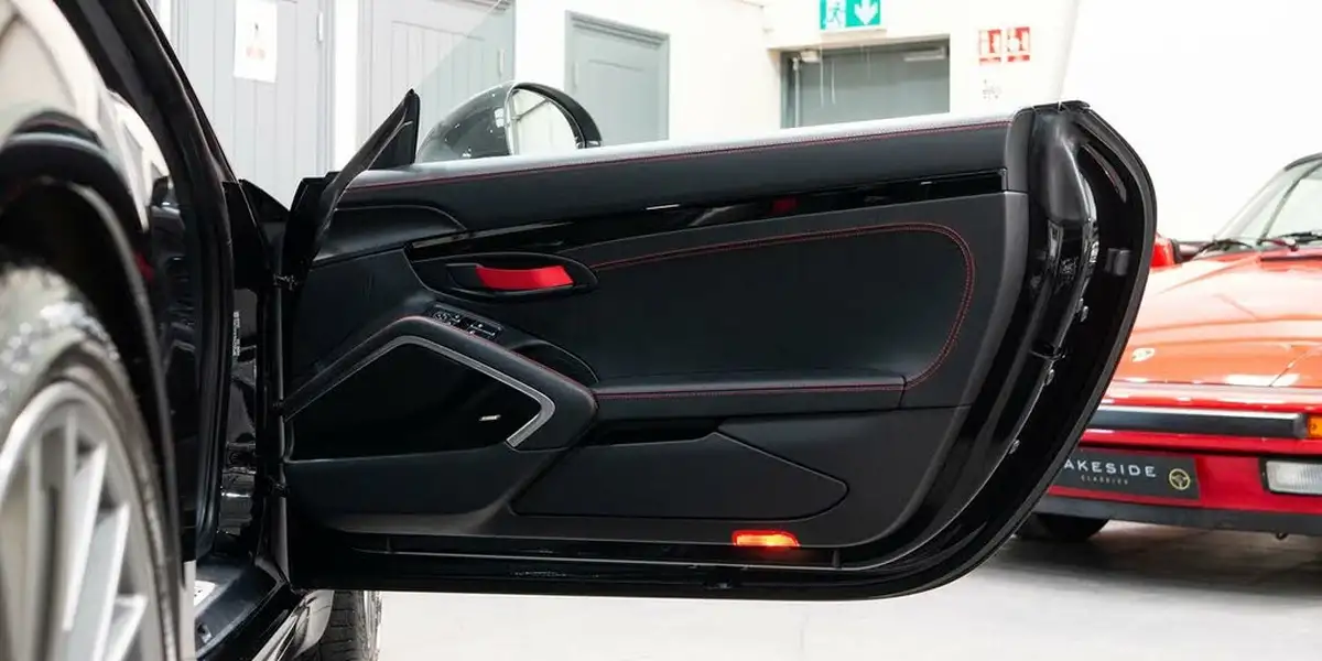 2018-porsche-911-30-carrera-t-big-29