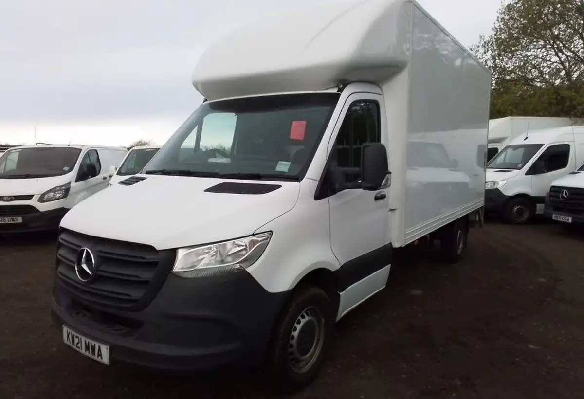 2021-mercedes-benz-sprinter-21cdi-316-l3h2-progressive-big-10