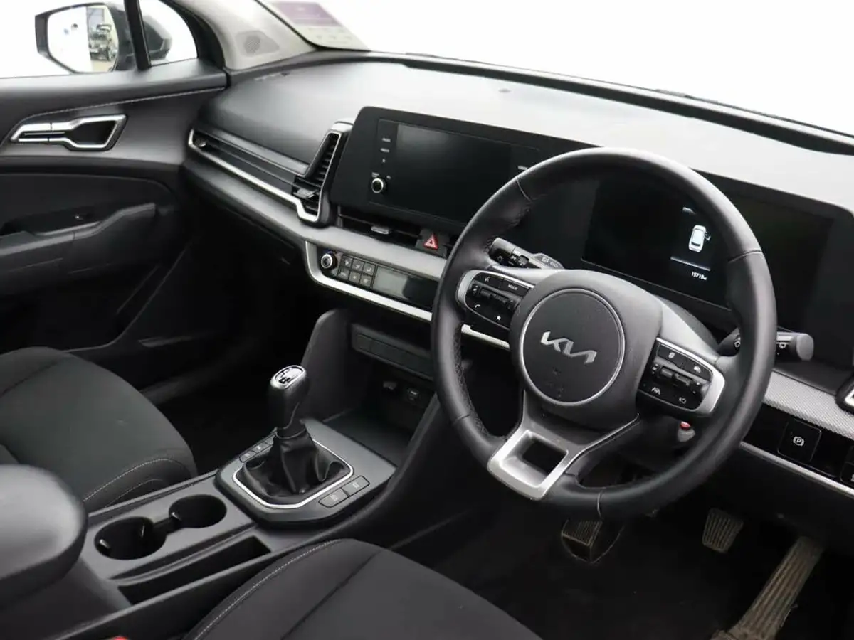 2023-kia-sportage-16-t-gdi-2-148bhp-big-16