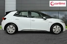 2022-volkswagen-id3-e-life-204ps-58kwh-pro-performance-small-1