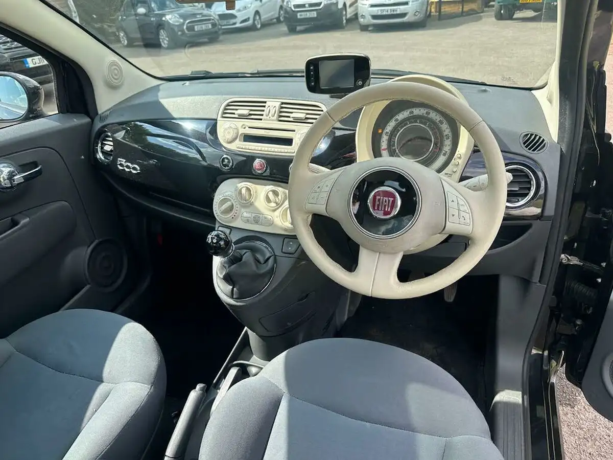 2009-fiat-500-12-pop-big-6