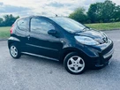 2009-peugeot-107-10-verve-3d-small-5
