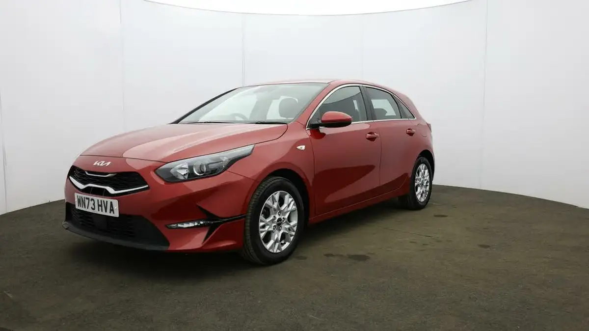2023-kia-ceed-15-t-gdi-2-158bhp-hatchback-big-36