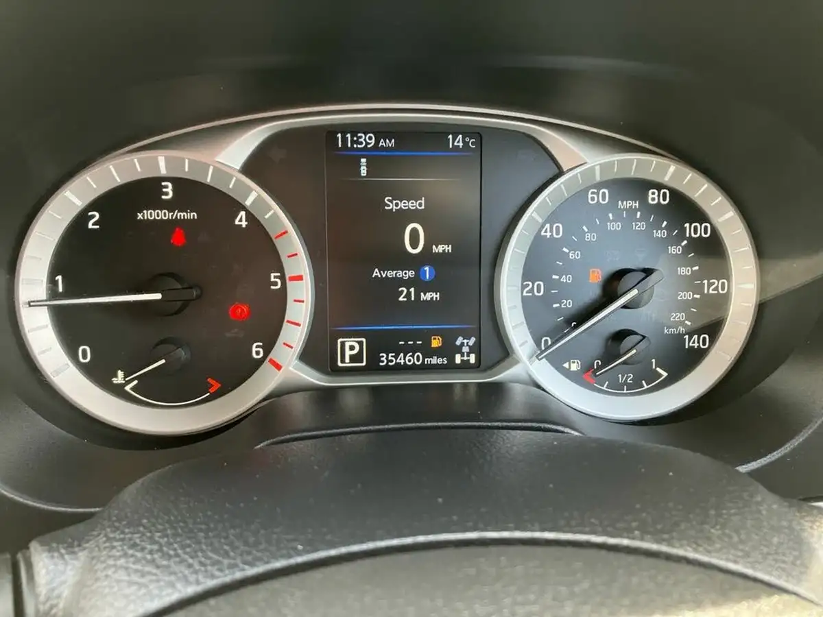 2021-nissan-navara-23dci-tt-n-guard-8-navileathersunroof-auto-big-37