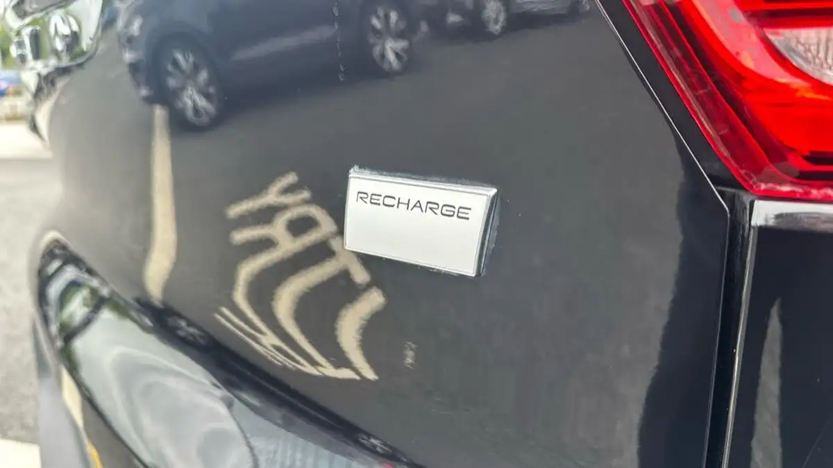 2022-volvo-xc40-e-recharge-pro-big-20