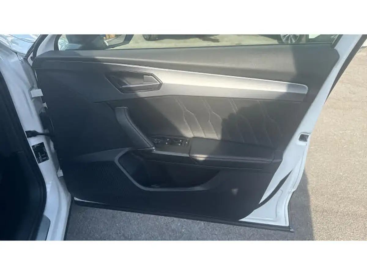 2023-cupra-formentor-20-tsi-v1-big-18