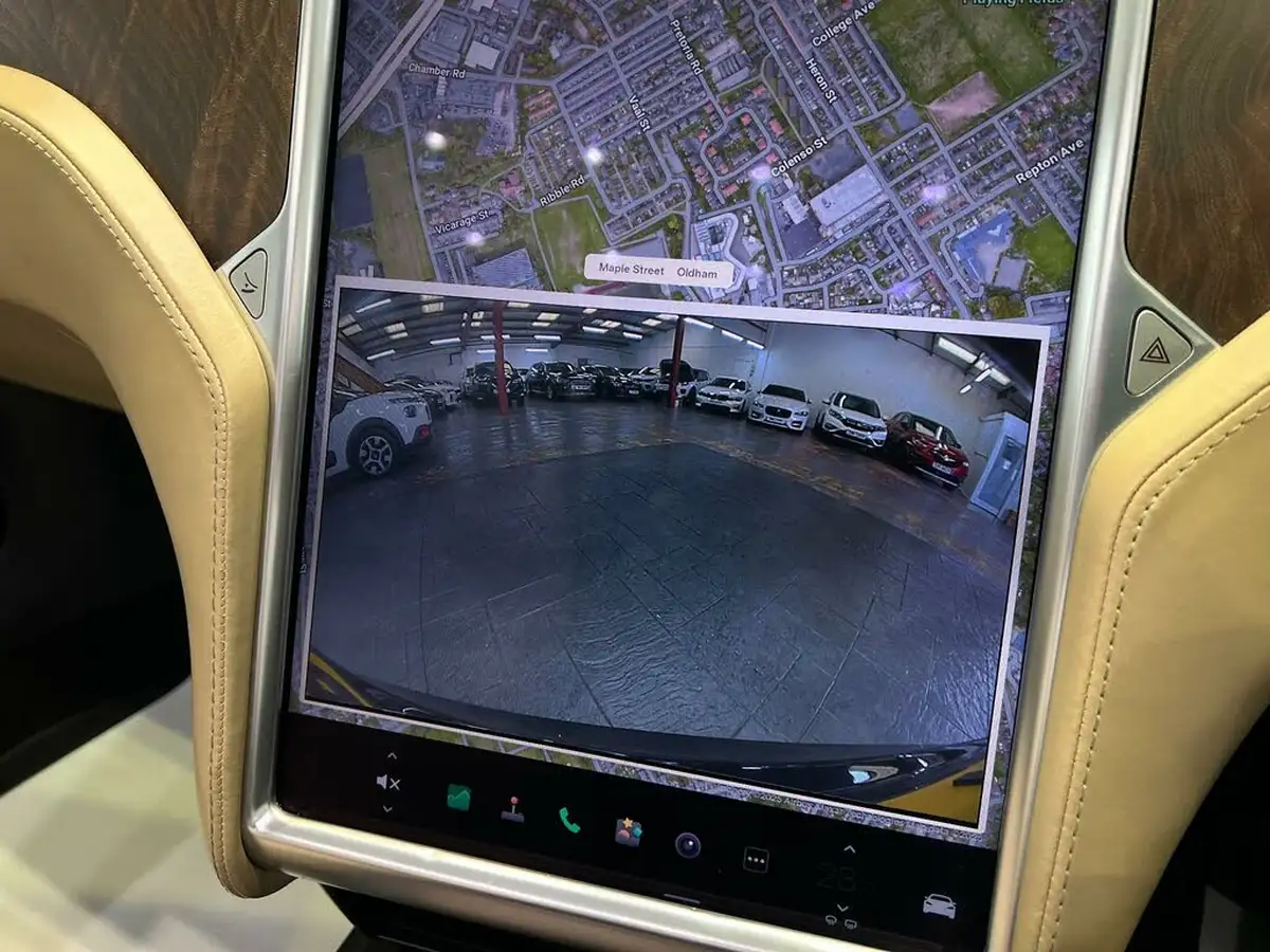 2018-tesla-model-s-e-100d-big-37
