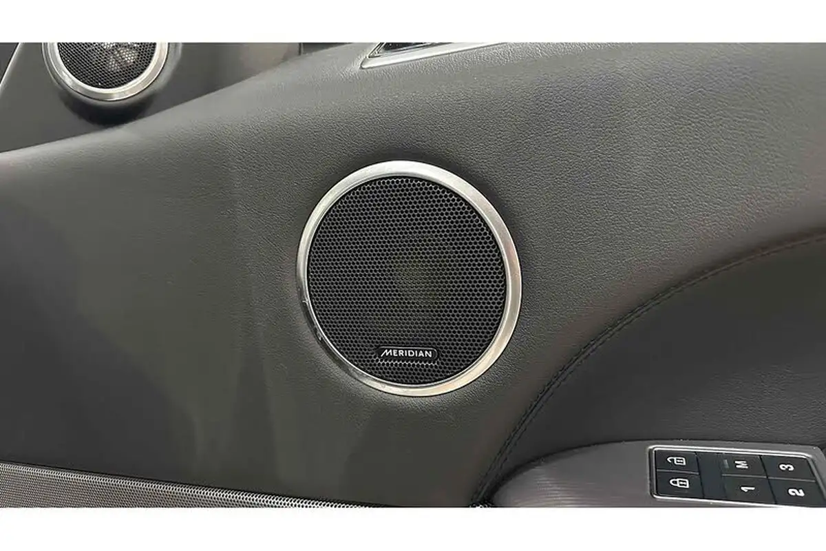 2022-land-rover-range-rover-sport-30-d250-hse-big-28