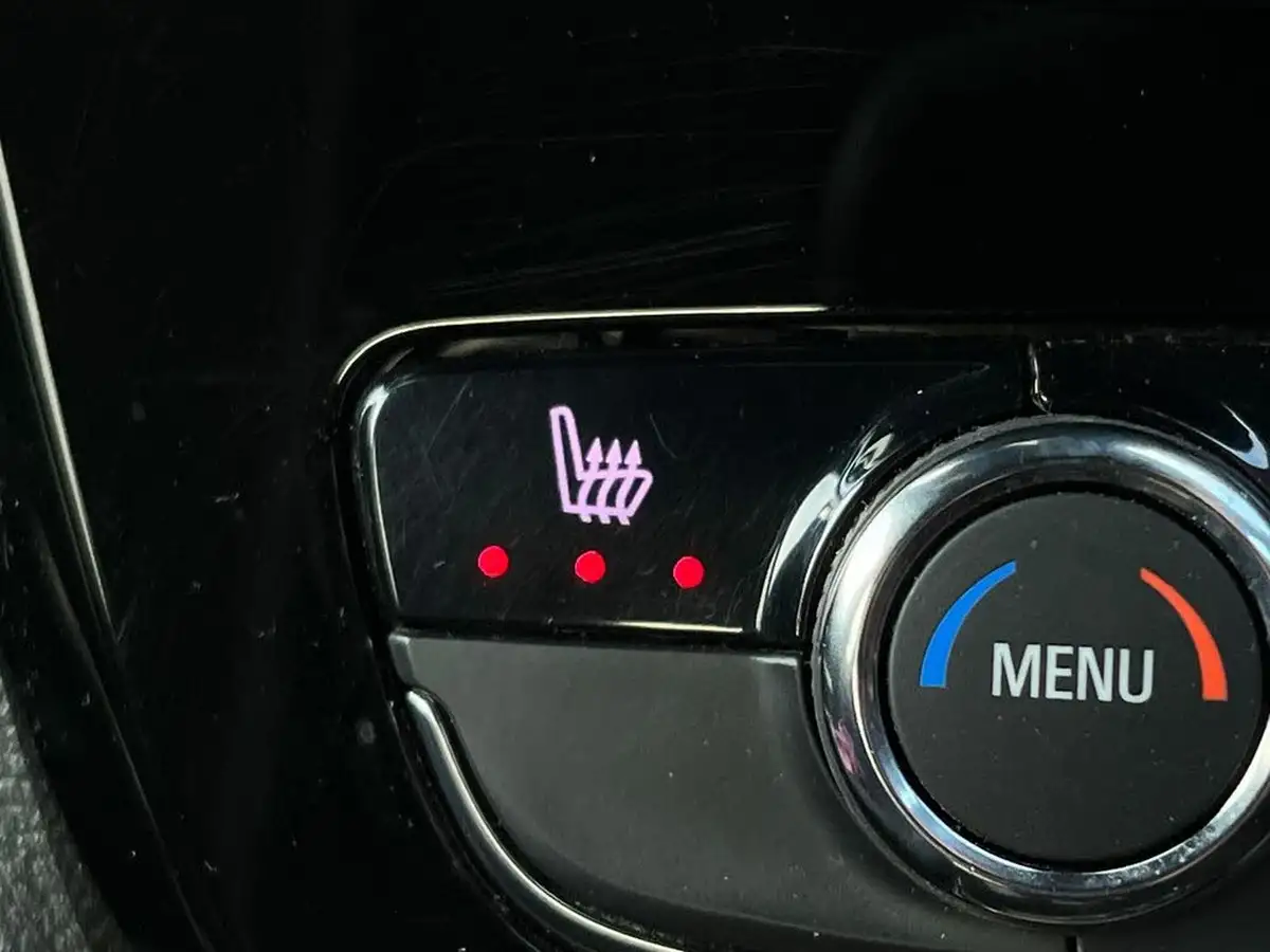 2022-vauxhall-mokka-e-sri-premium-big-24