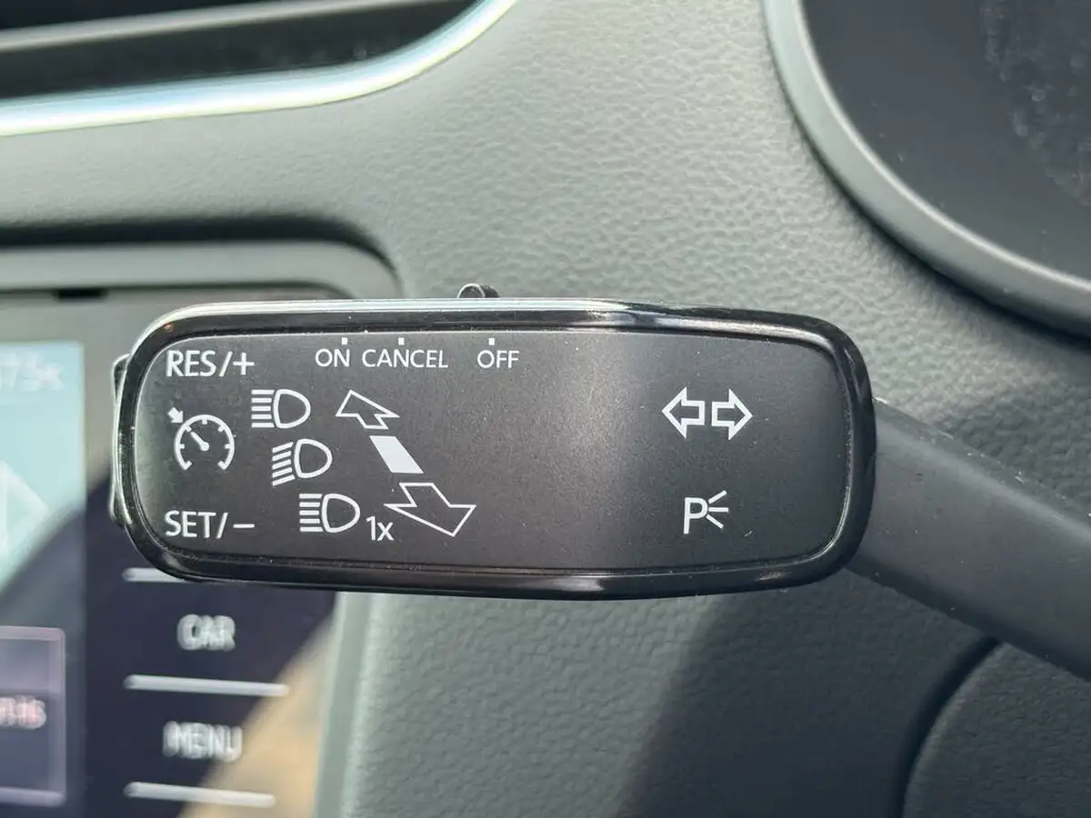 2018-skoda-octavia-14-tsi-se-hatchback-dsg-big-19