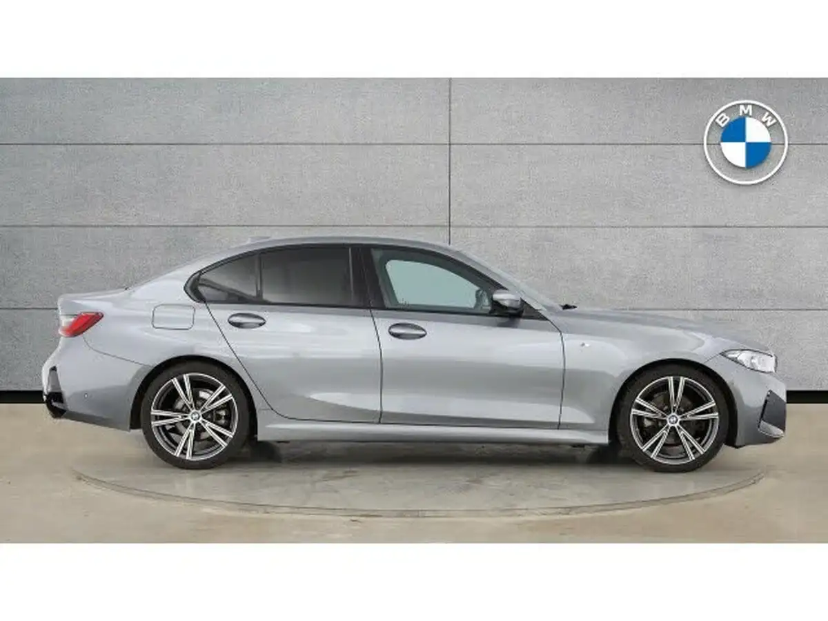 2024-bmw-3-series-20-320i-m-sport-saloon-4d-big-2
