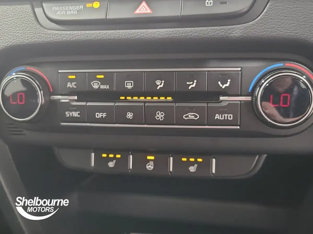2024-kia-ceed-15-t-gdi-gt-line-138bhp-big-43