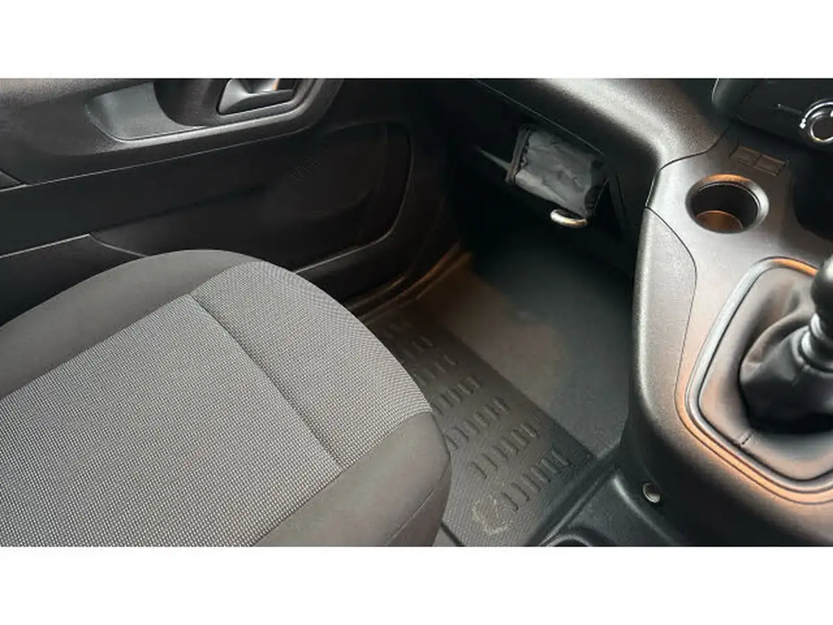 2024-citroen-berlingo-15-bluehdi-950-enterprise-edition-100pseu6d-big-28