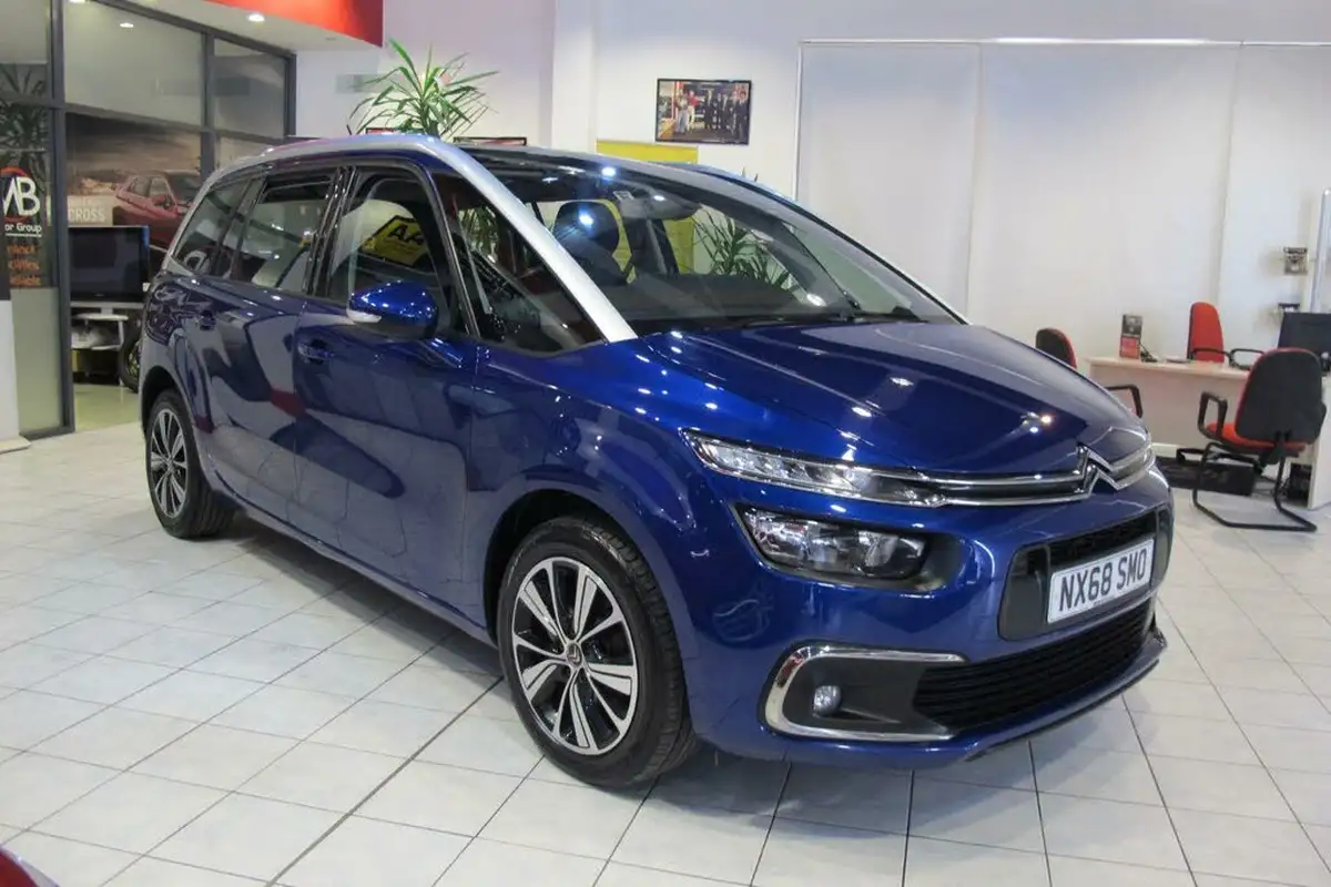 2018-citroen-grand-c4-picasso-16bluehdi-feel-big-4