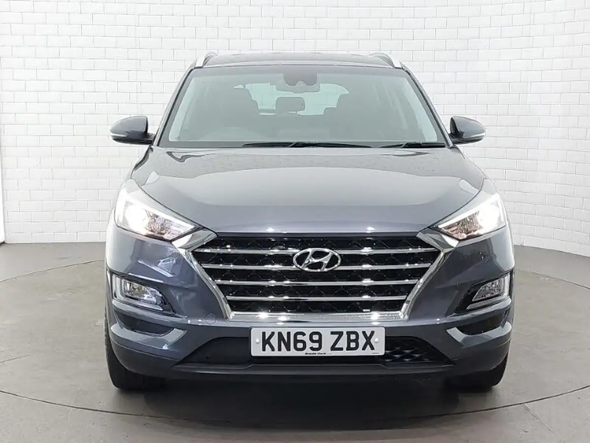 2019-hyundai-tucson-16-gdi-premium-big-11