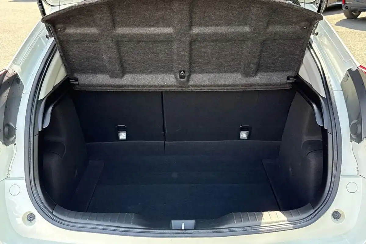 2013-honda-civic-18-se-big-8