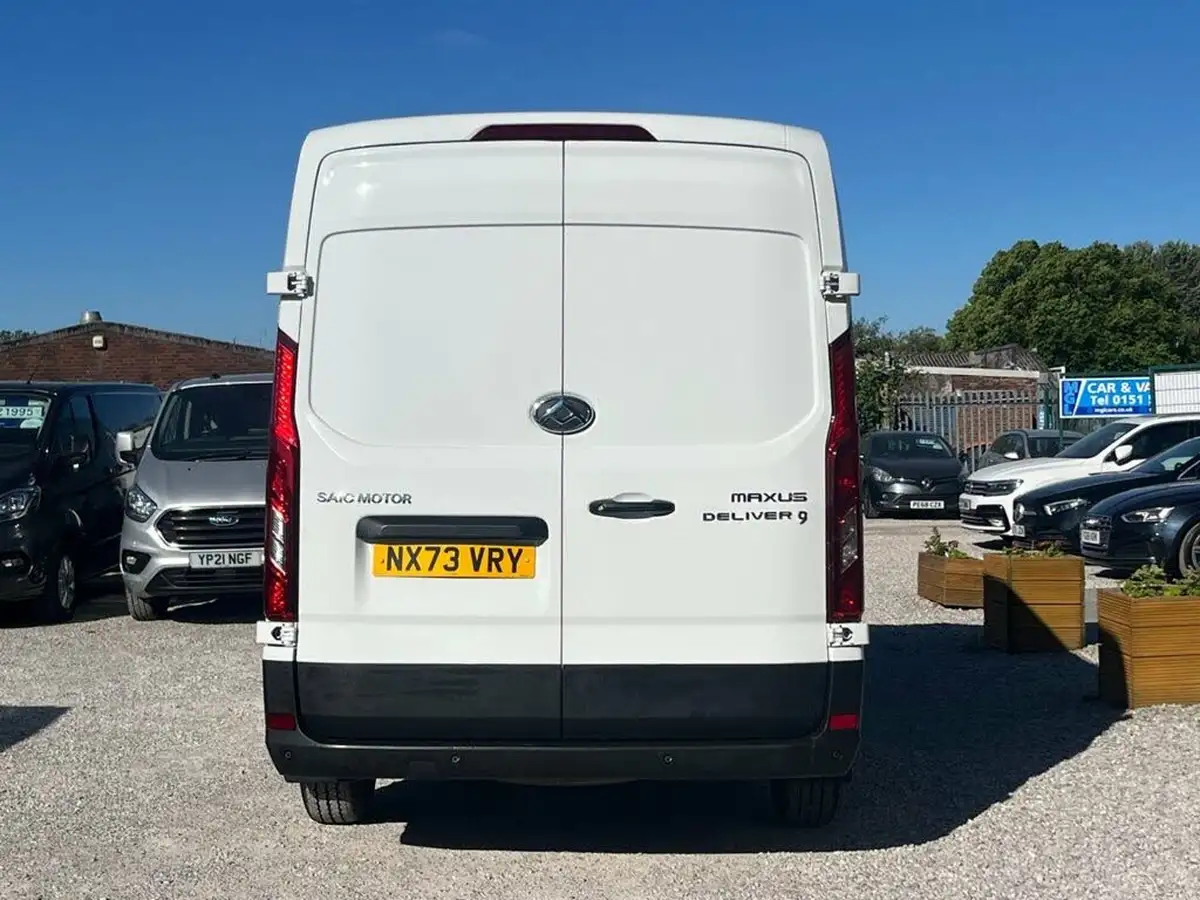 2023-maxus-deliver-9-big-2