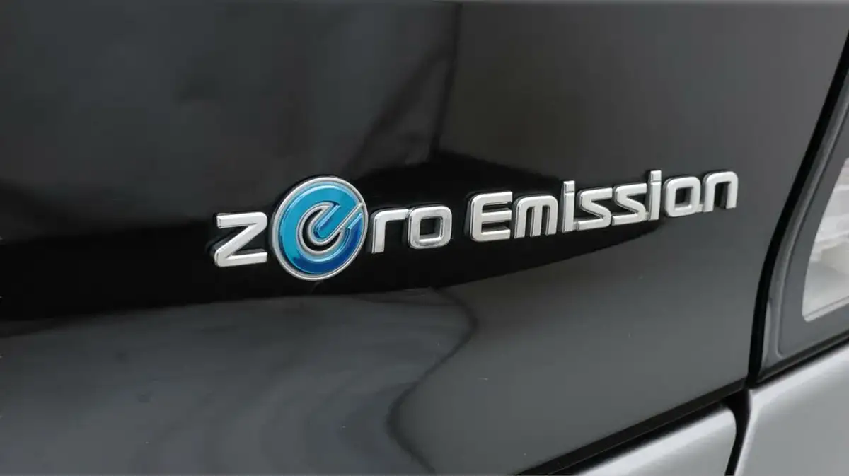 2021-nissan-leaf-e-e-n-connecta-big-21