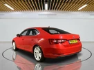 2016-skoda-superb-20tdi-se-l-executive-hatchback-dsg-small-6