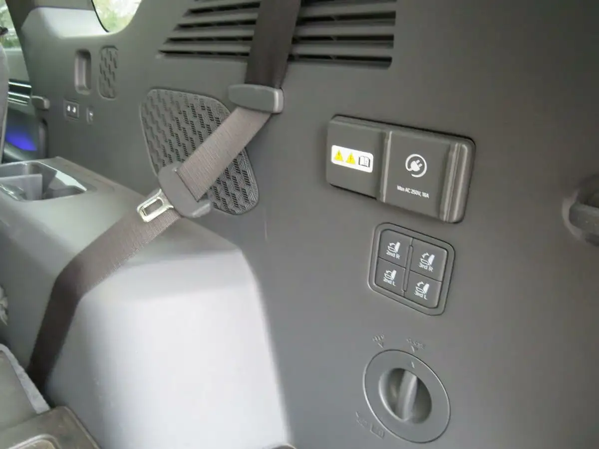 2024-kia-ev9-e-gt-line-s-7-big-9