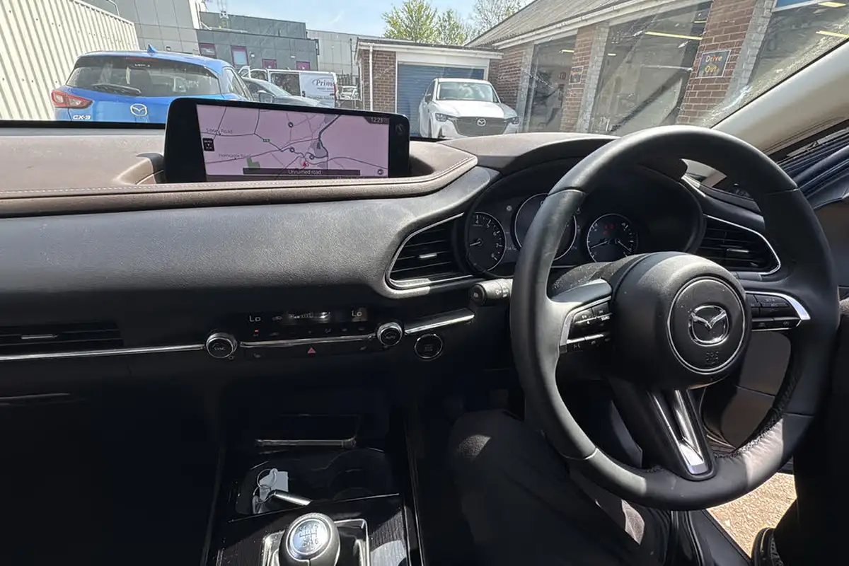 2024-mazda-cx-30-20-e-skyactiv-x-takumi-big-16