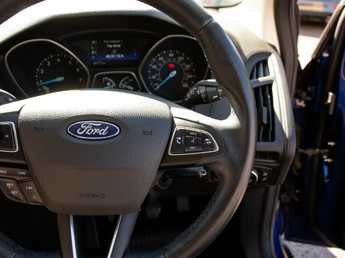 2018-ford-focus-10t-zetec-edition-125ps-hatchback-big-19