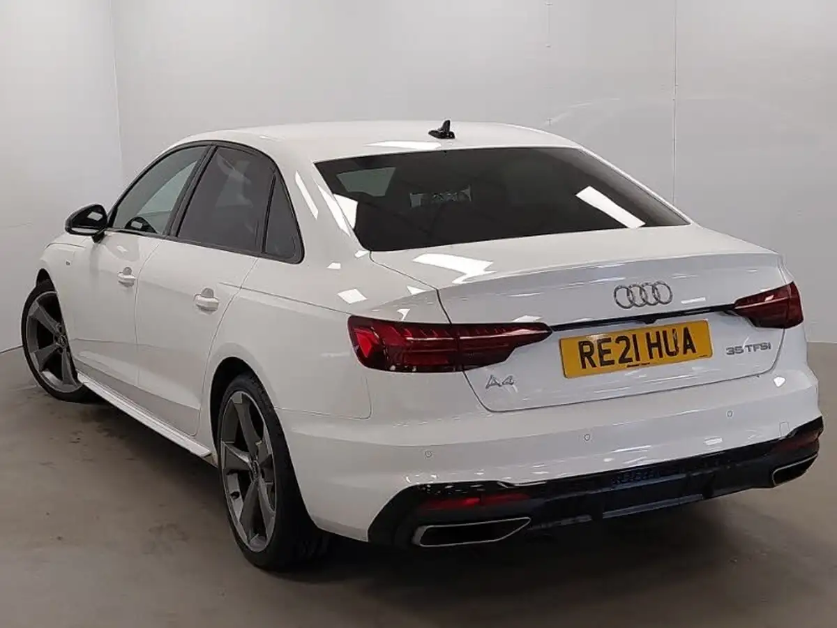 2021-audi-a4-20-35-tfsi-black-edition-s-tronic-big-1