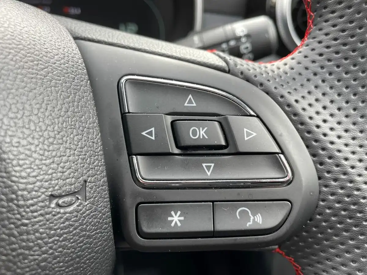2023-mg-zs-suv-10t-gdi-exclusive-big-16