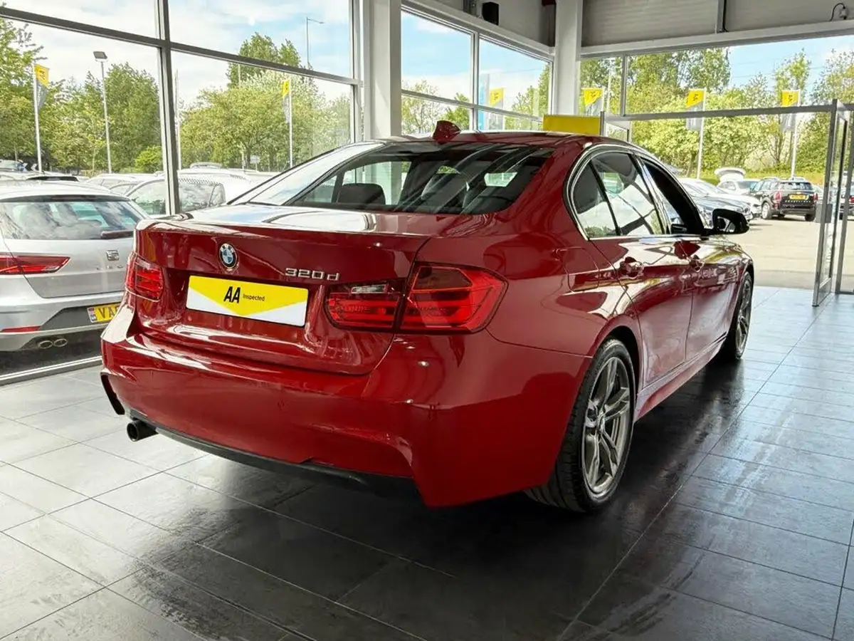 2014-bmw-3-series-20td-320d-m-sport-184bhp-blueperformance-ss-saloon-4d-big-9