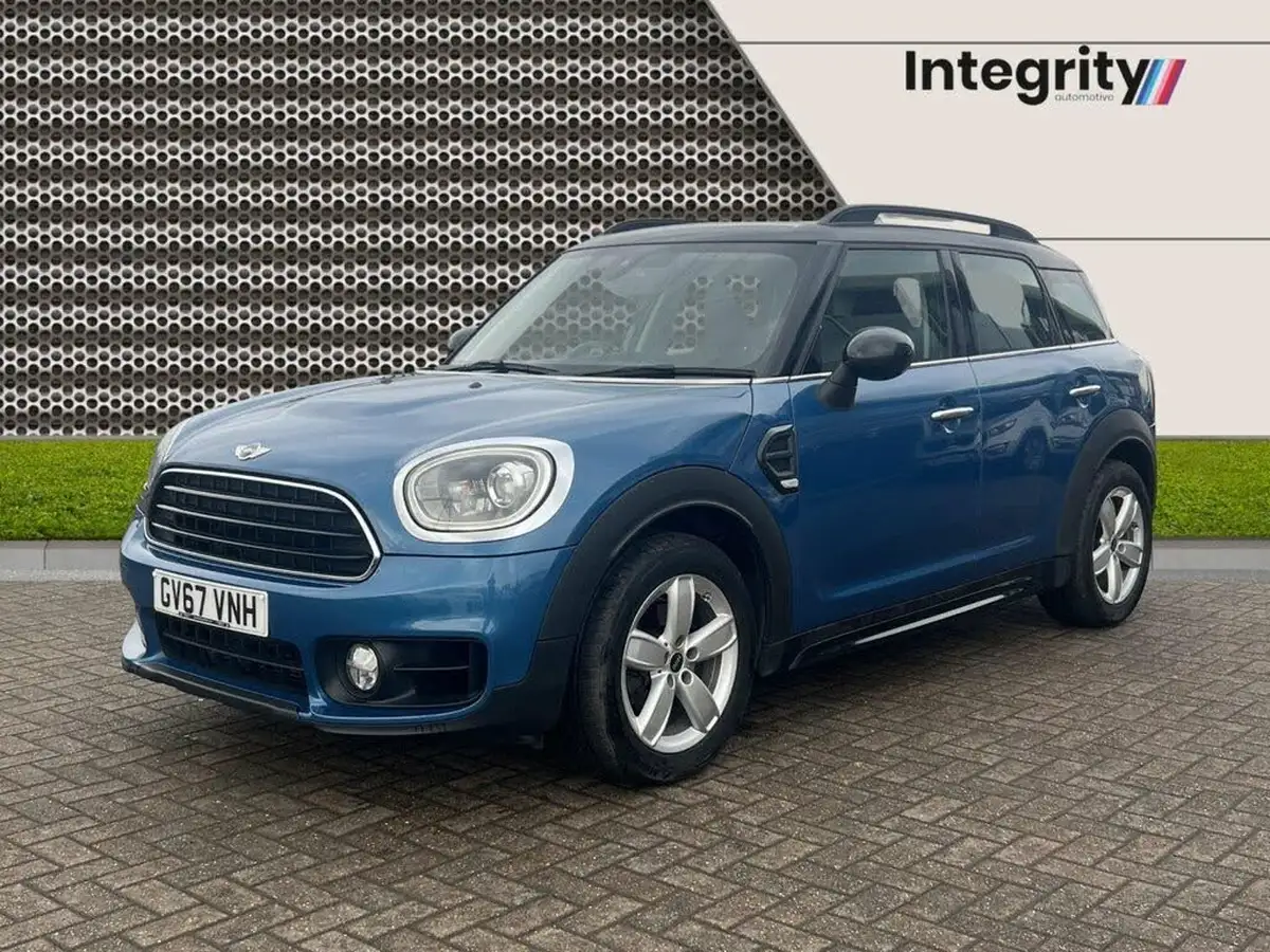 2017-mini-countryman-15-cooper-ss-auto-big-2