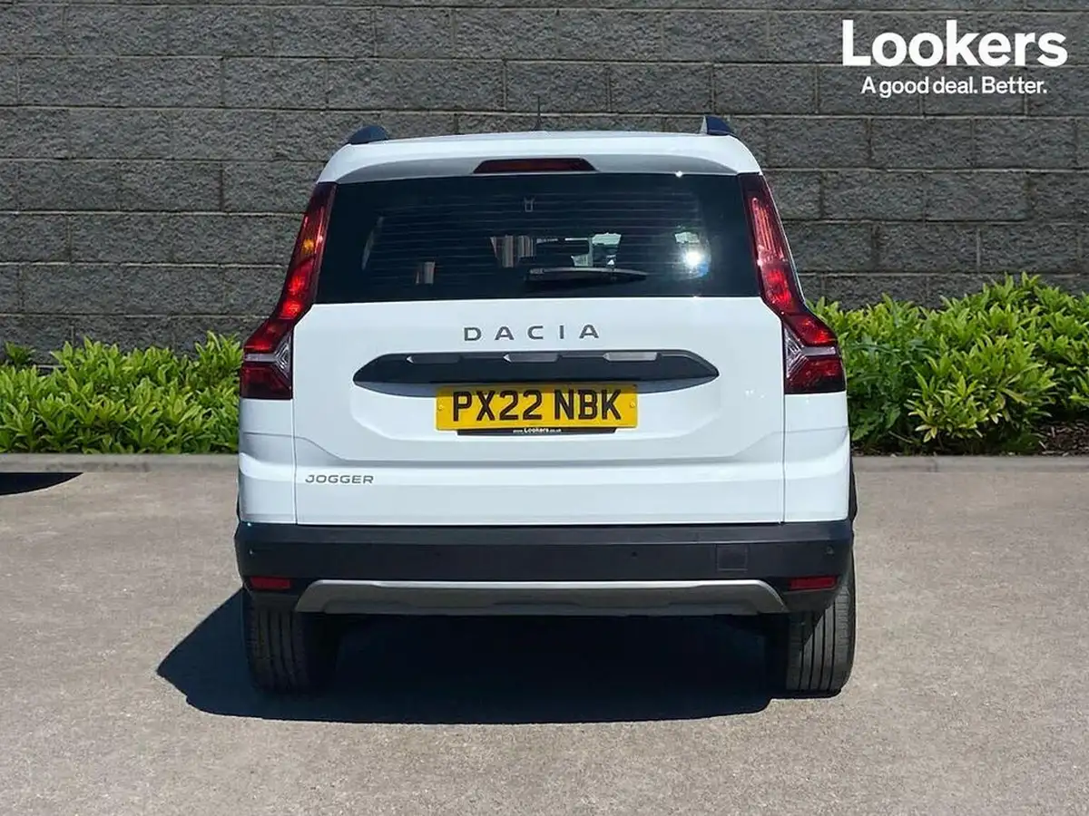 2022-dacia-jogger-10-tce-essential-big-3