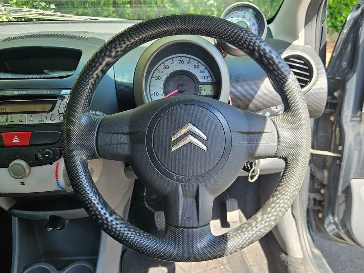2007-citroen-c1-10-rhythm-3d-big-12