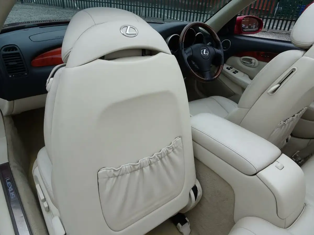 2006-lexus-sc-430-43-big-52