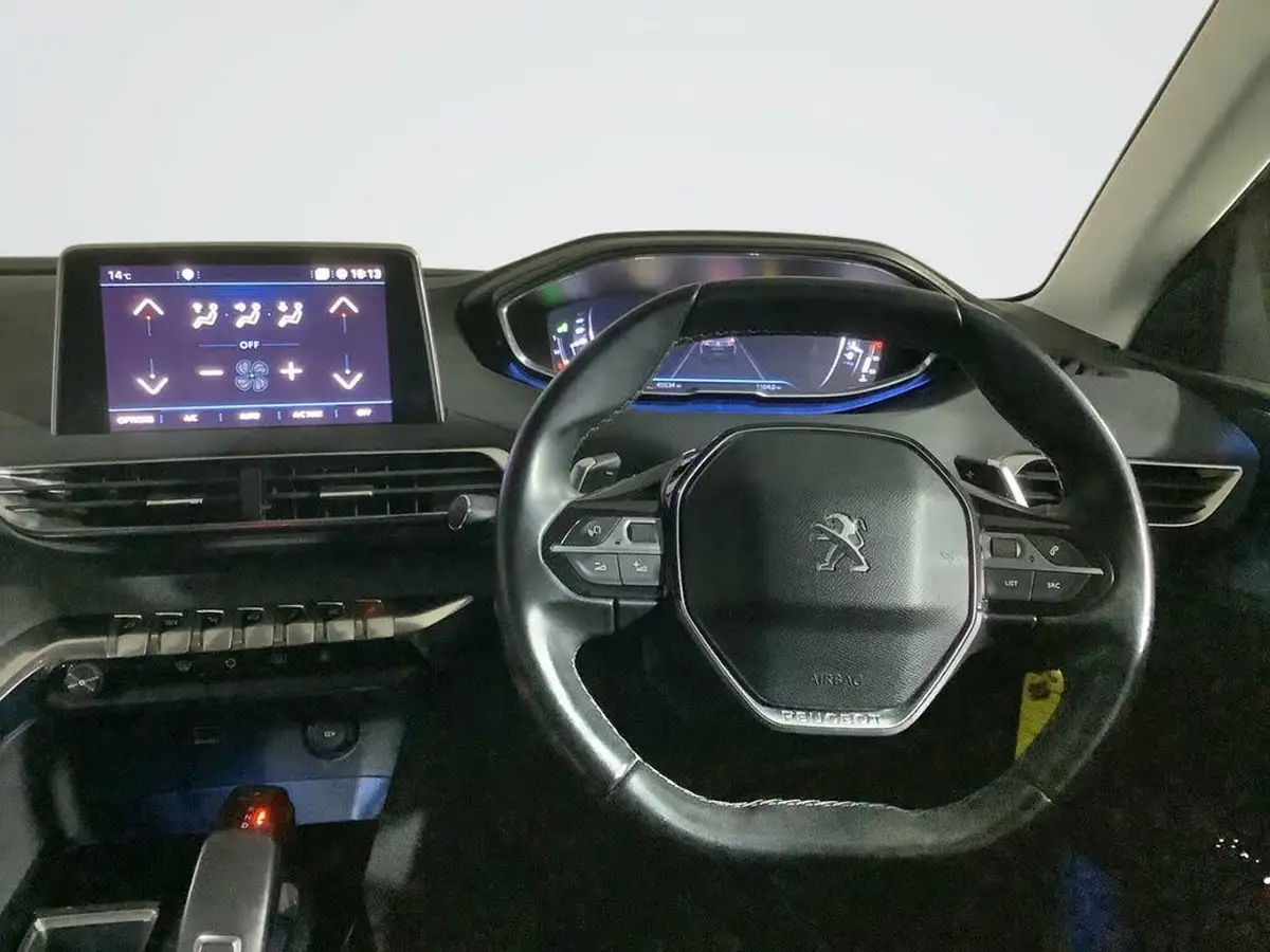 2018-peugeot-3008-suv-12-puretech-allure-eat6-big-16