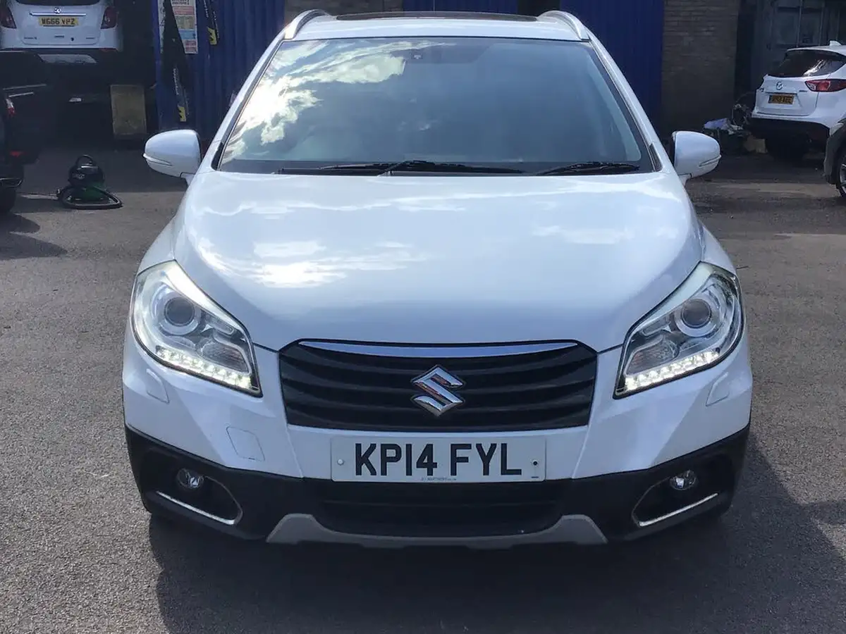 2014-suzuki-s-cross-16-ddis-sz5-allgrip-big-1