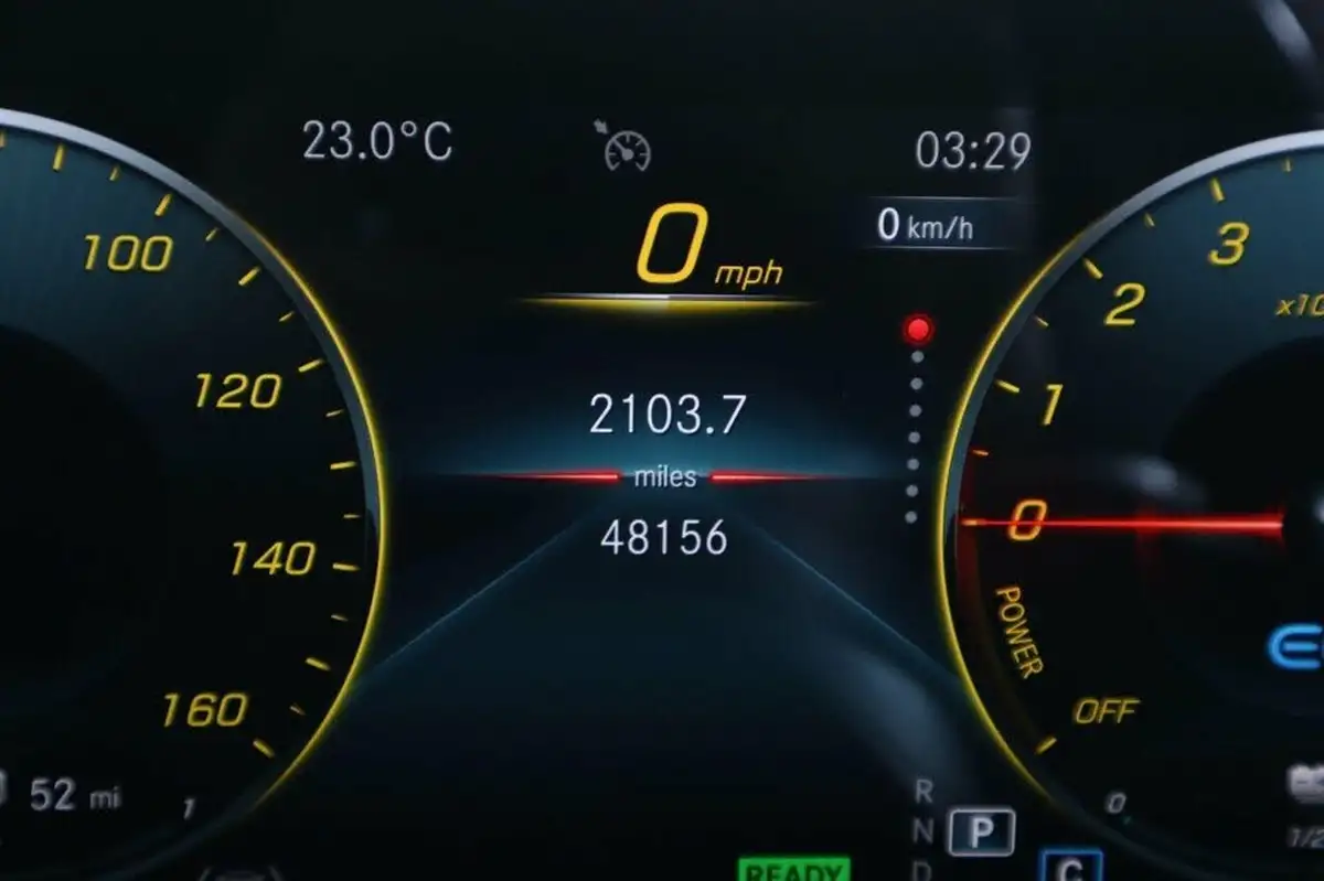 2021-mercedes-benz-a-class-13-a250e-amg-line-premium-plus-hatchback-5d-big-46