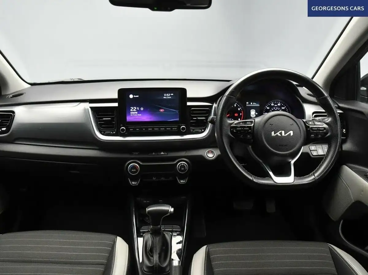 2022-kia-stonic-10-t-gdi-connect-dct-big-11