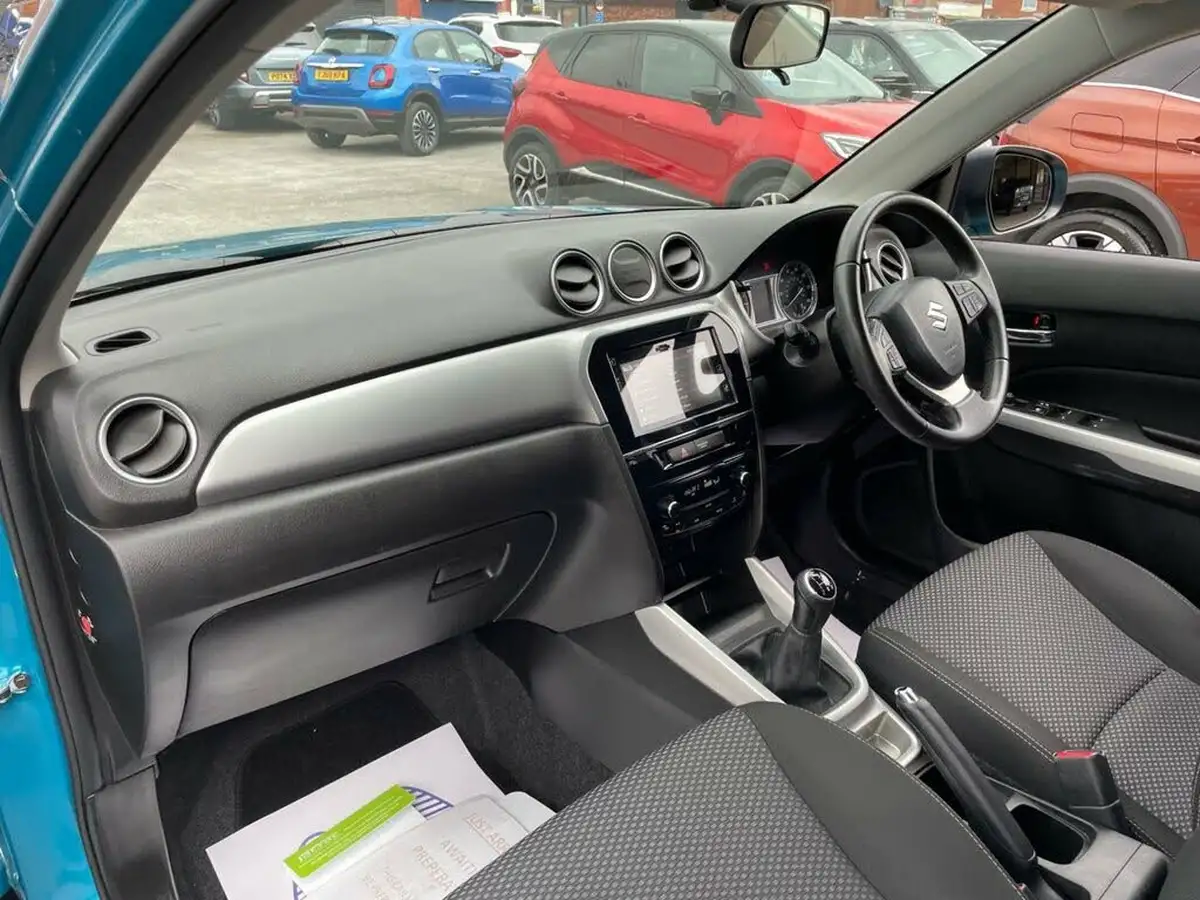 2017-suzuki-vitara-16-sz-t-big-30