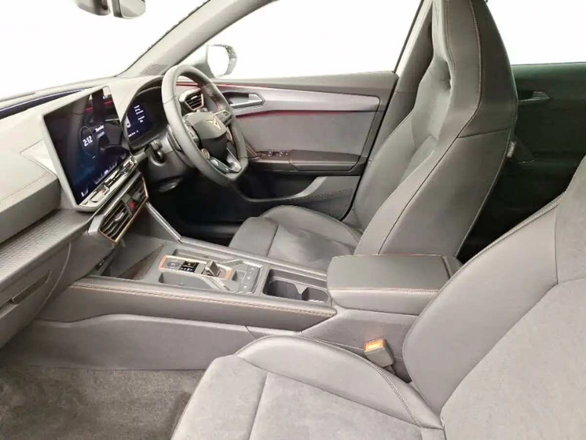 2025-cupra-leon-nf-15-e-hybrid-vz1-hatchback-big-4