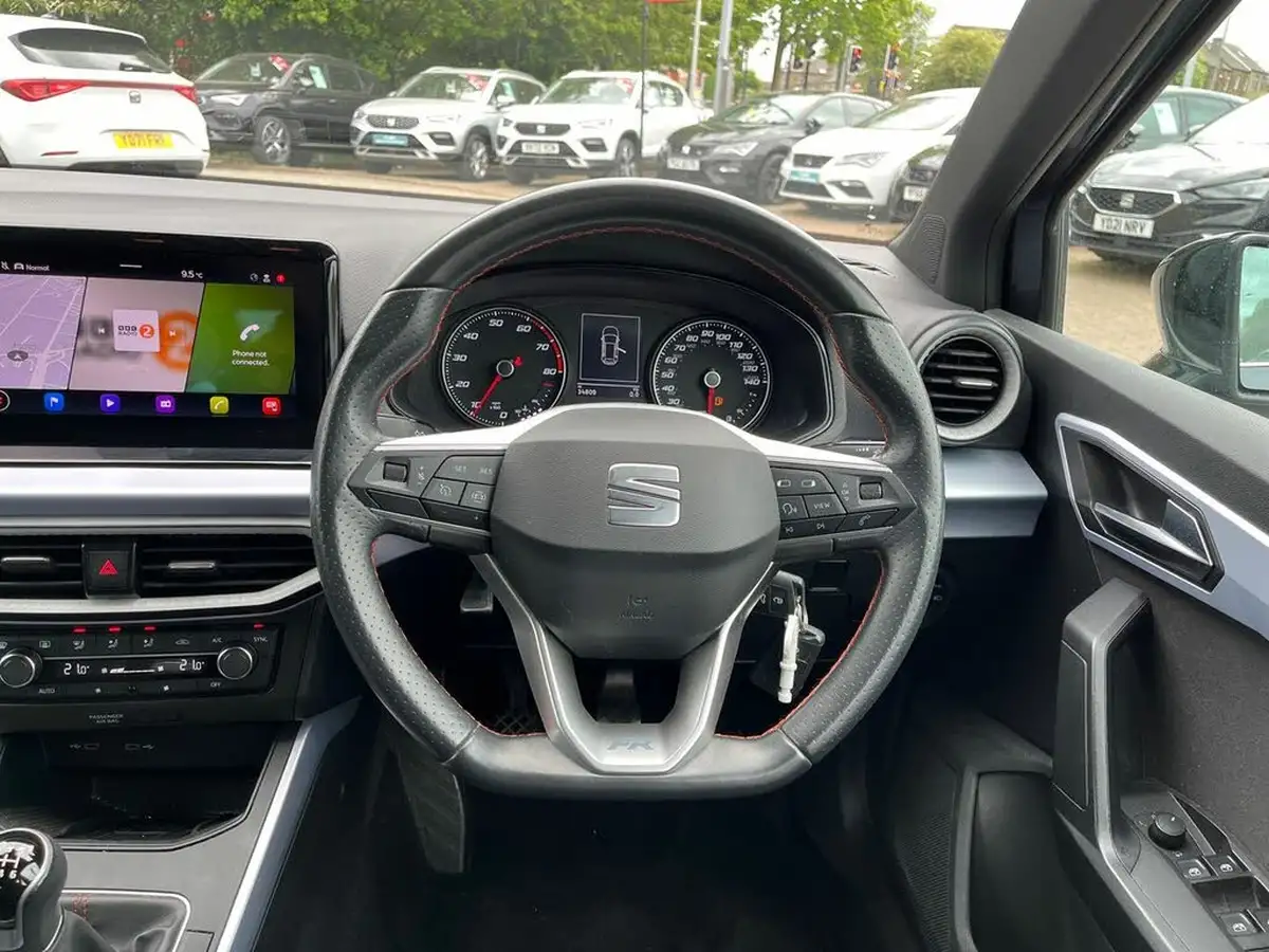 2022-seat-arona-10-tsi-fr-big-18