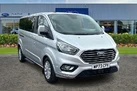 2023-ford-tourneo-custom-small-0
