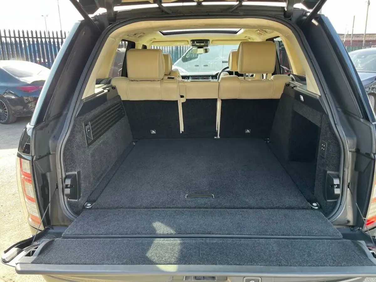 2019-land-rover-range-rover-44-sdv8-autobiography-ss-big-18