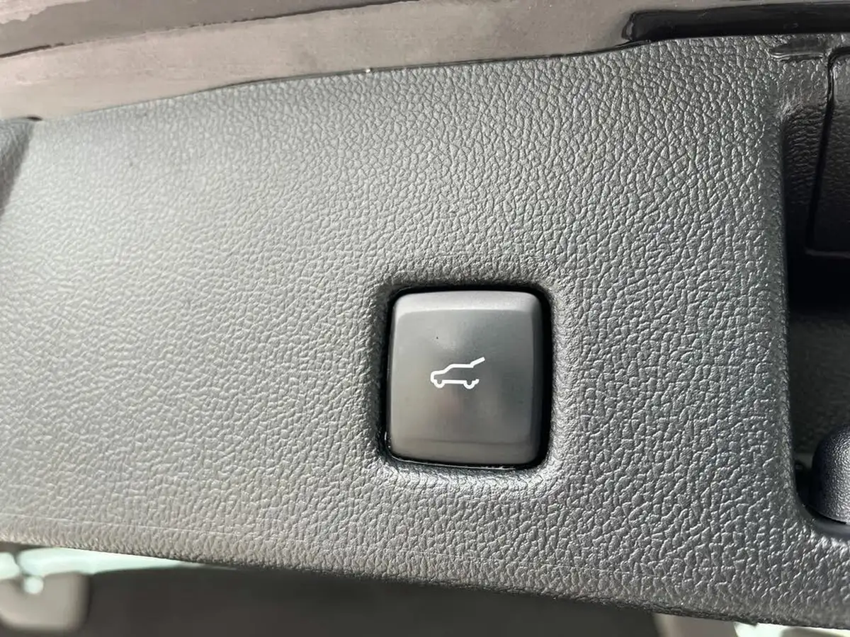 2022-ford-kuga-15t-st-line-edition-big-19