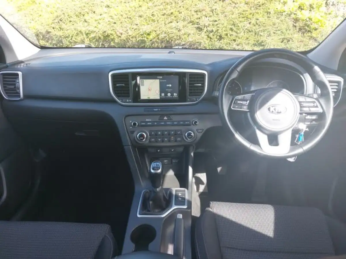 2019-kia-sportage-16-gdi-2-big-2